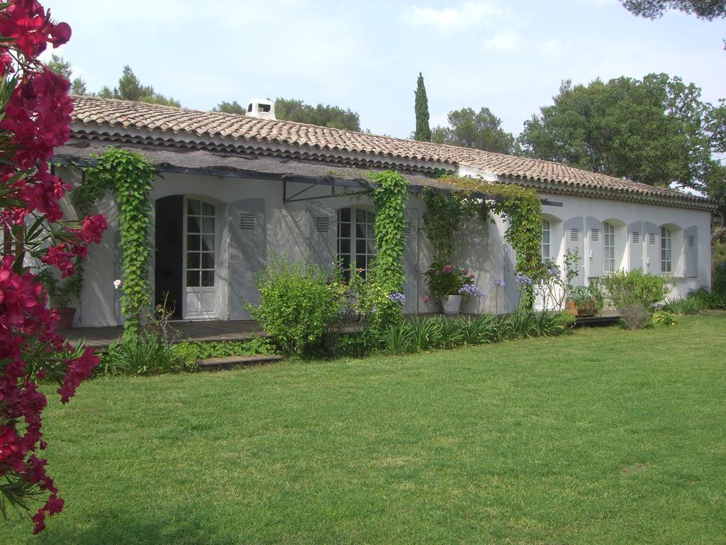 Le Mas De Notre-Dame Bed & Breakfast La Londe-les-Maures Room photo