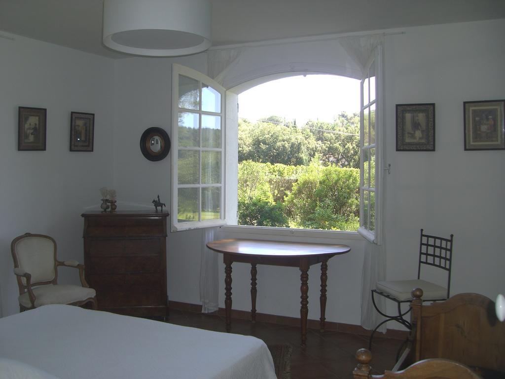 Le Mas De Notre-Dame Bed & Breakfast La Londe-les-Maures Room photo